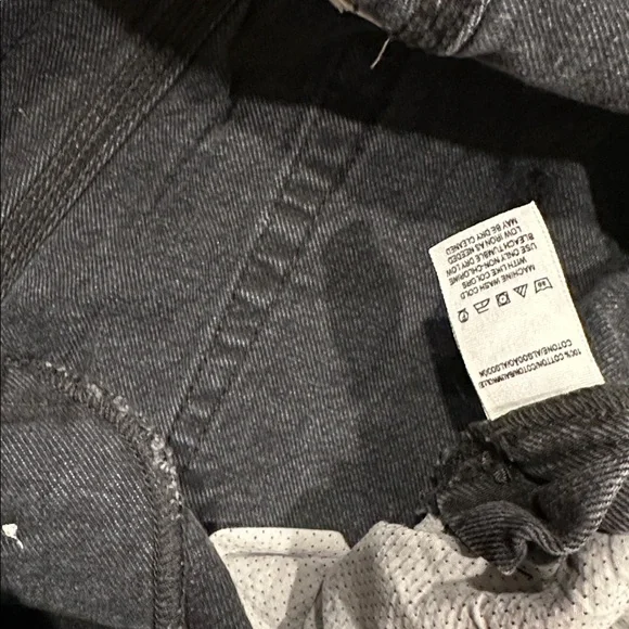 We The Free Boyfriend Washed Black High-Waisted Denim Overall. - Picture 14 of 15